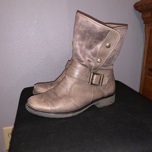 BareTraps boots